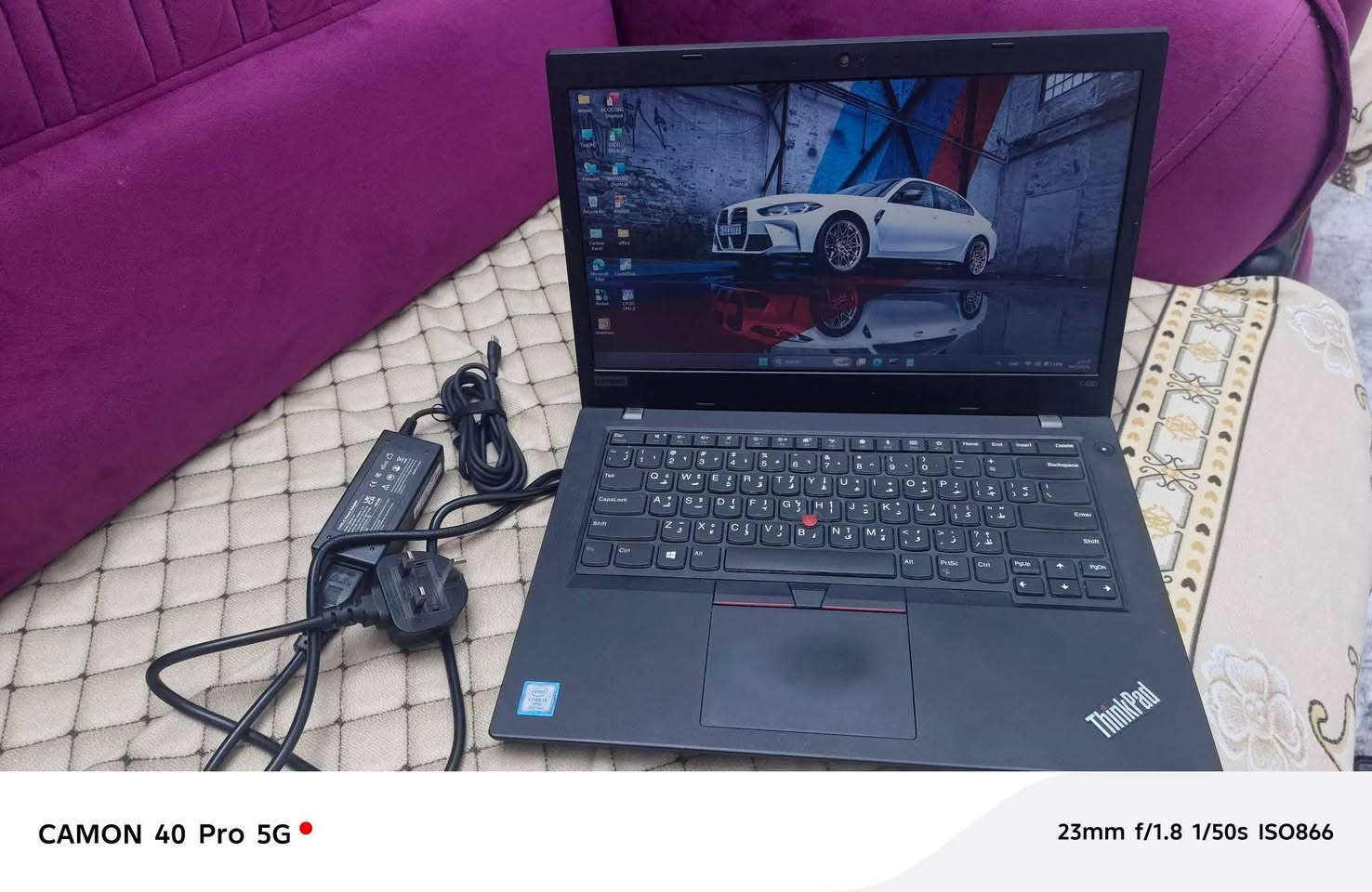 سلام عليكم لابتوب لينوفو للبيع بي فقط خط بل شاشه ما مبين
الرام 8 والمعالج HHD512
انطيك وياهه شاحنته الاصليه + جنطه +ماوس
المكان نجف الاشرف 
للاستفسار مراسله واتس 
***********
