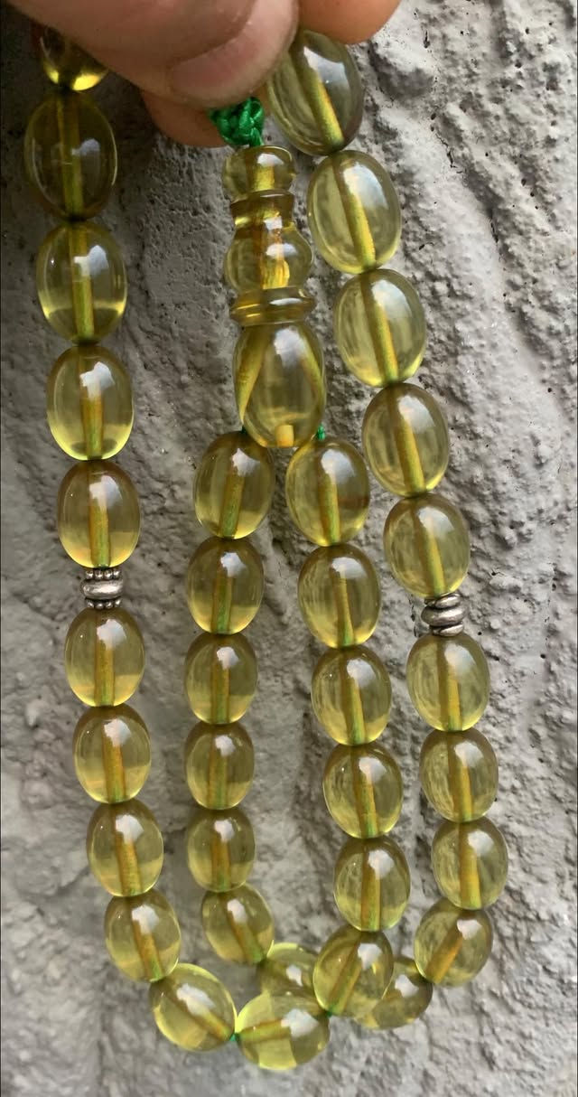 الى اصحاب الذوق الرفيع سندلوس سفني خراطة يدوية السعر ٥٠ ألف شامل التوصيل


**إذا كنت صاحب هذا الإعلان وتريد حذفه لأي سبب، رجاءا أرسل رسالة إلى الدعم الفني**