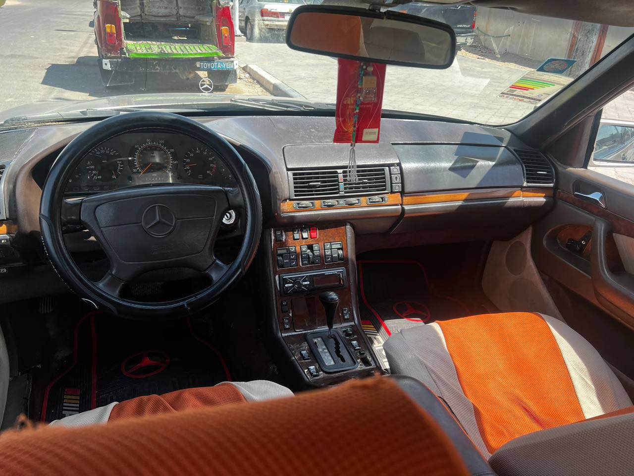 مارسدس مديل 82 سياره مكفوله مكينه ثنين ونص سياره بسمي رقم الهاتف *********** البصرة, العراق
