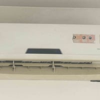 عندي سبلتين للبيع واحد طن ونص توسوت انفيرتر ب ٣٠٠ الف والثاني طنين نوع...