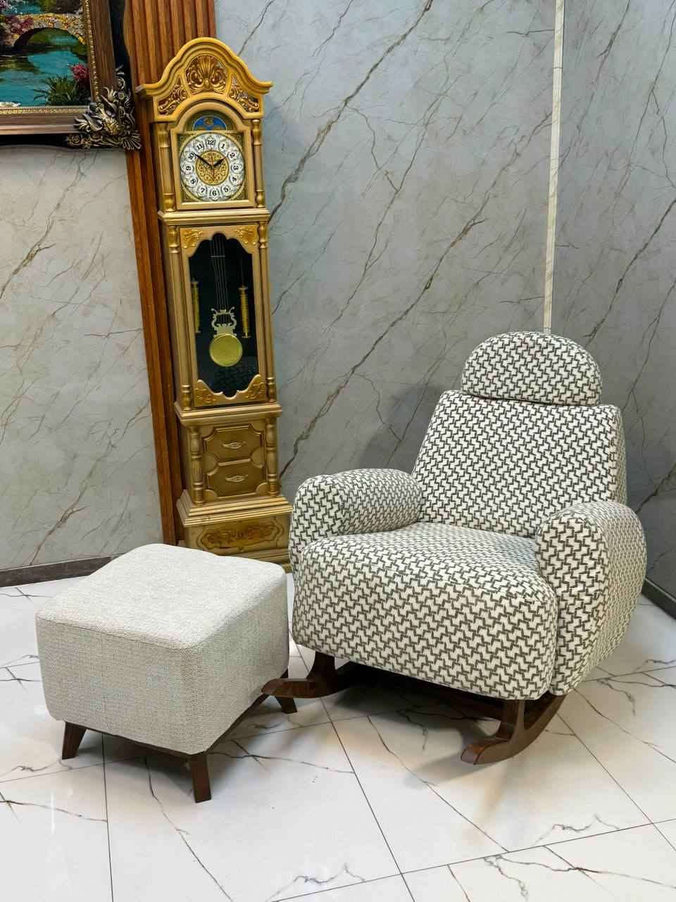 ‎كرسي مع طابوريه‎ بغداد, العراق


**إذا كنت صاحب هذا الإعلان وتريد حذفه لأي سبب، رجاءا أرسل رسالة إلى الدعم الفني**