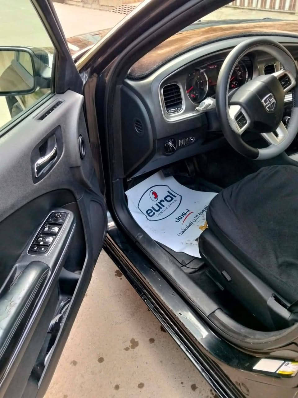 تشارجر 2012 سياره جديده كلين بدون ضرر بدون صبغ ماشي 120 شرط ما مشتغله على خط من شرعي يبيعك كاتب معاه شرط الغرامات والتحويل سياره حيل جديده مال جنايه سعر 158 وبيها مجال اتصل 60 130 170 7 7 0
