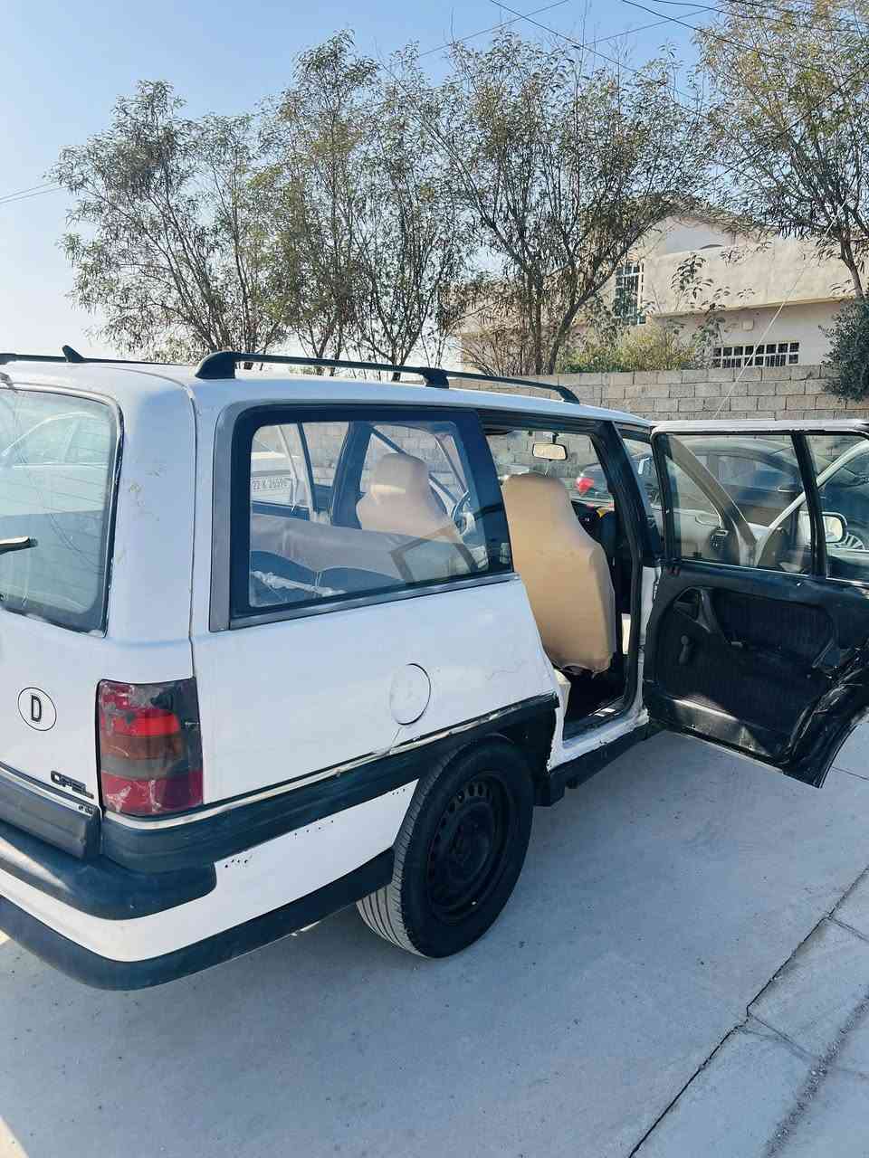 .سلام عليكم اوميكا استيشن 92 حجم 20 بطاقة بانزين رقم الماني سنوية عضم 2026 سياره جاهزه كير ومكينه شرط تايرات نضاف باتري جديد    

عنوان السياره الهرمات مقابل صناعة باب وشباك قرب مول حوض الكوثر  السياره  شرط التحويل فقط السعر 20
( ***********)
