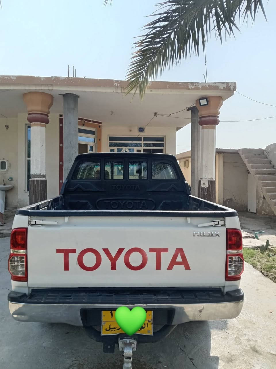 السلام عليكم سياره فور ويل موديل ٢٠١٣ رقم أربيل مكفوله كفاله عامه محرك مامفتوح المكان واسط العزيزية السعر ٢٠٥ ورقه وبيها مجال الاتصال على الرقم ***********
