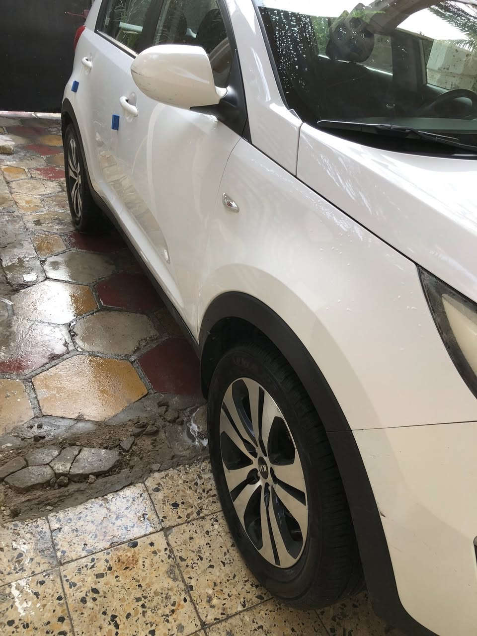 السلام عليكم سبورتج 2012 خليجي مكفوله من الظربه وصبغ اربيل السعر 138 تلفون ***********
