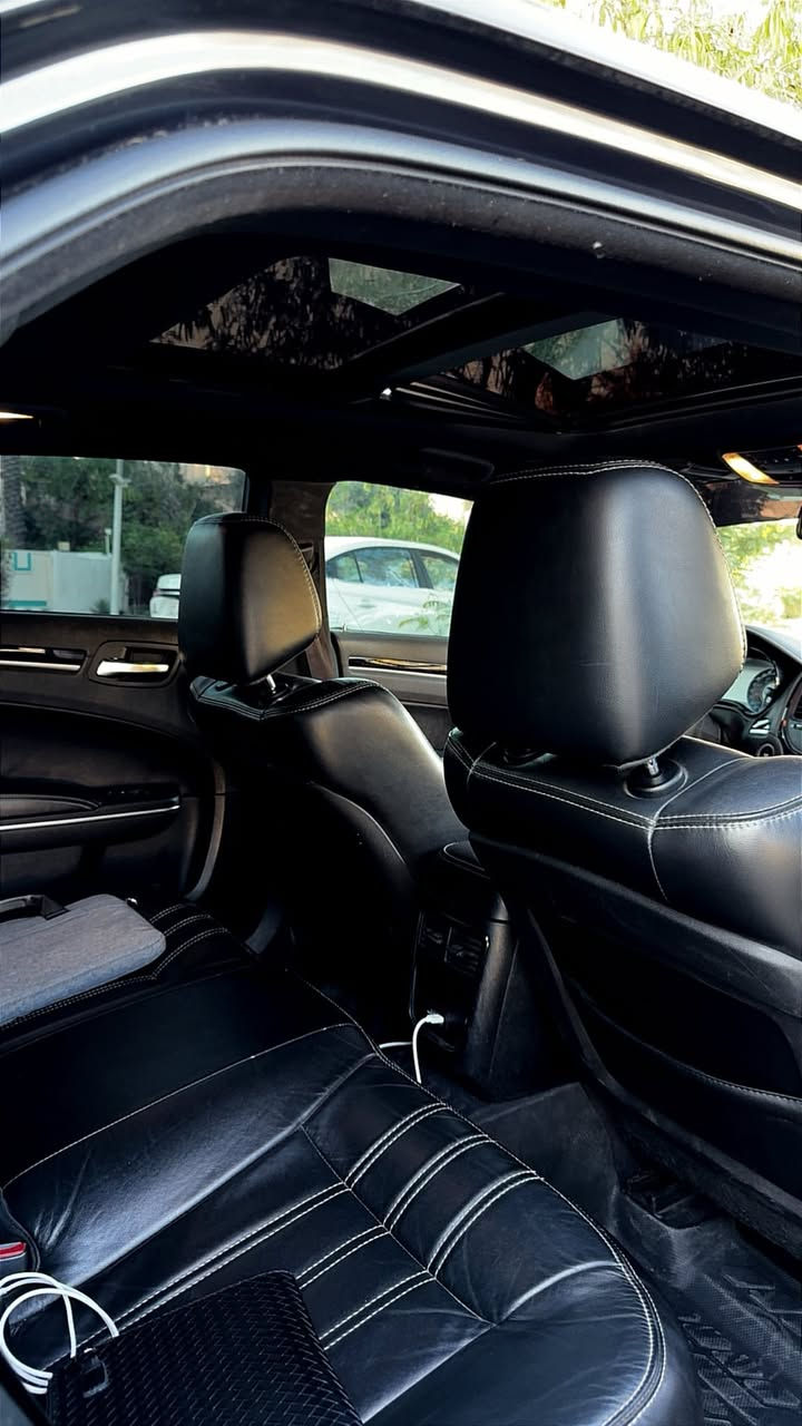 كرايسلر S300 V6 2018
اللون blueberry المميز ✨

 للبيع

السيارة كلين تايتل كفالة حتة الدعاميات بيها

ماشية 60mile 

السيارة مغلفة PPF 8.5mm 

وهزة وكتاب تظليل كردستان يسقط 2027/2 

نقص مابيها السياره وكلش نظيفة عليها اضافات حلوة

شباك اس ارتي بدلته اني ودركة ايضاً 

عندي كارفكس بالسياره ايضاً للي حاب يشوفه ويقره تقريرها داخلة كلين بدون غرق بدون سرقة بدون اي شيء

على اخر حبة وجميلة ماكو بجمالها 

السيارة بأسمي وتحويل ثاني يوم 

مكان السيارة بغداد السيدية 

السعر المطلوب بالسياره 290 وبيها مجال للشراي اكيد

الاستفسار اكثر الاتصال بالرقم ***********

او عالواتساب
