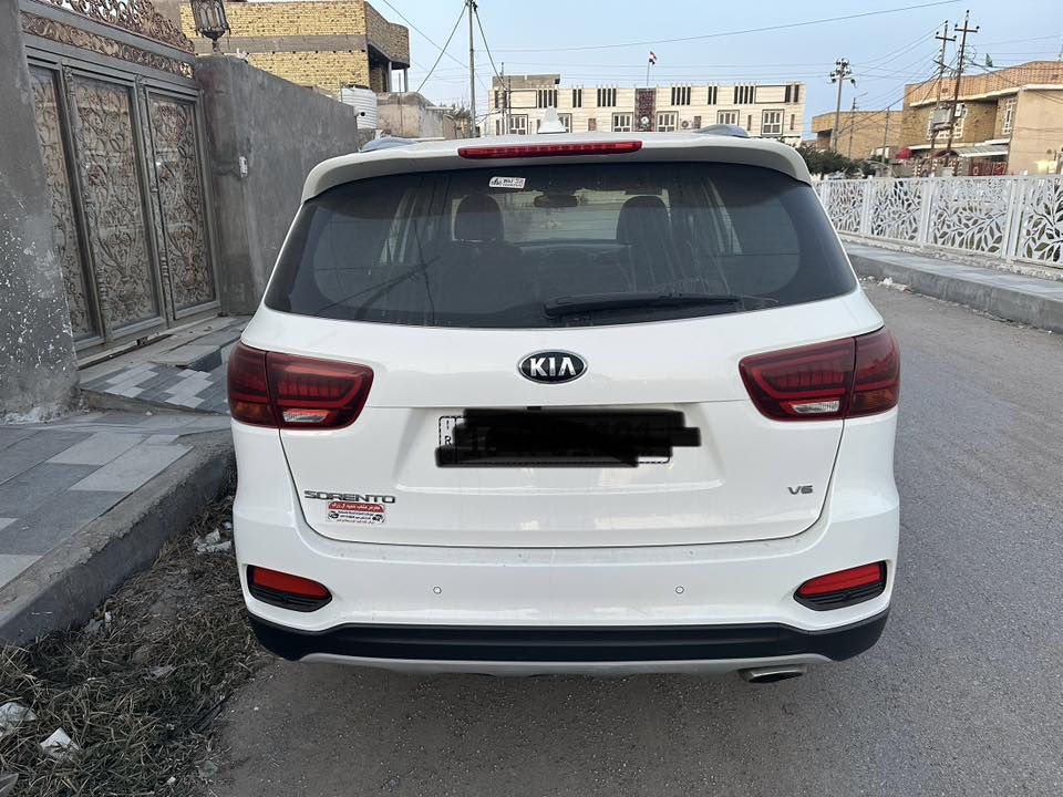 سلام عليكم
سورنتو وارد خليجي للبيع او المراوس موديل 2020 كفاله عامه ماشيه 96 الف سنوية لل 2030 بصمة مو سويج رقمة دولي إنكليزي قادسيه مكينه 6 سلندر كير اوتاماتيك  شرط ثاني يوم تحويل سعره 265 وبيه مجال حك الجيه مكاني ذي قار الفجر 

للاستفسار *********** واتساب فقط
