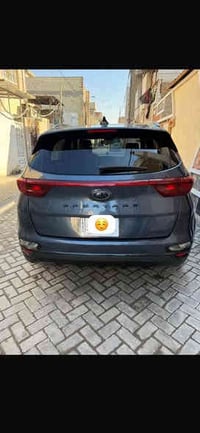 كيه سبورتج موديل 2022 وارد امريكي  حادثها تبديل بنيد فقط/ الچملغ الخلف...