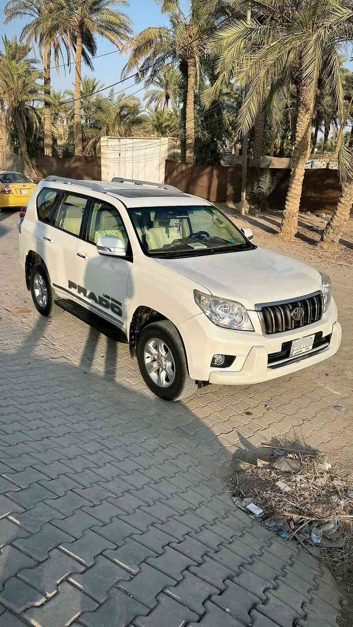 للبيع
تويوتا برادو موديل 2013
فئة TXL
المحرك 6
بصمة وترحيب 
فتحه سقف 
المسافة المقطوعة :130 
السيارة كفالة عامة بالكامل
ما عدا باب الصدر الجهة العكس السايق فقط مصبوغ
سبب الصبغ: أثر دحچة لا أكثر

السيارة نظيفة وجاهزة 
السعر 290
للاستفسار والاتصال
***********
