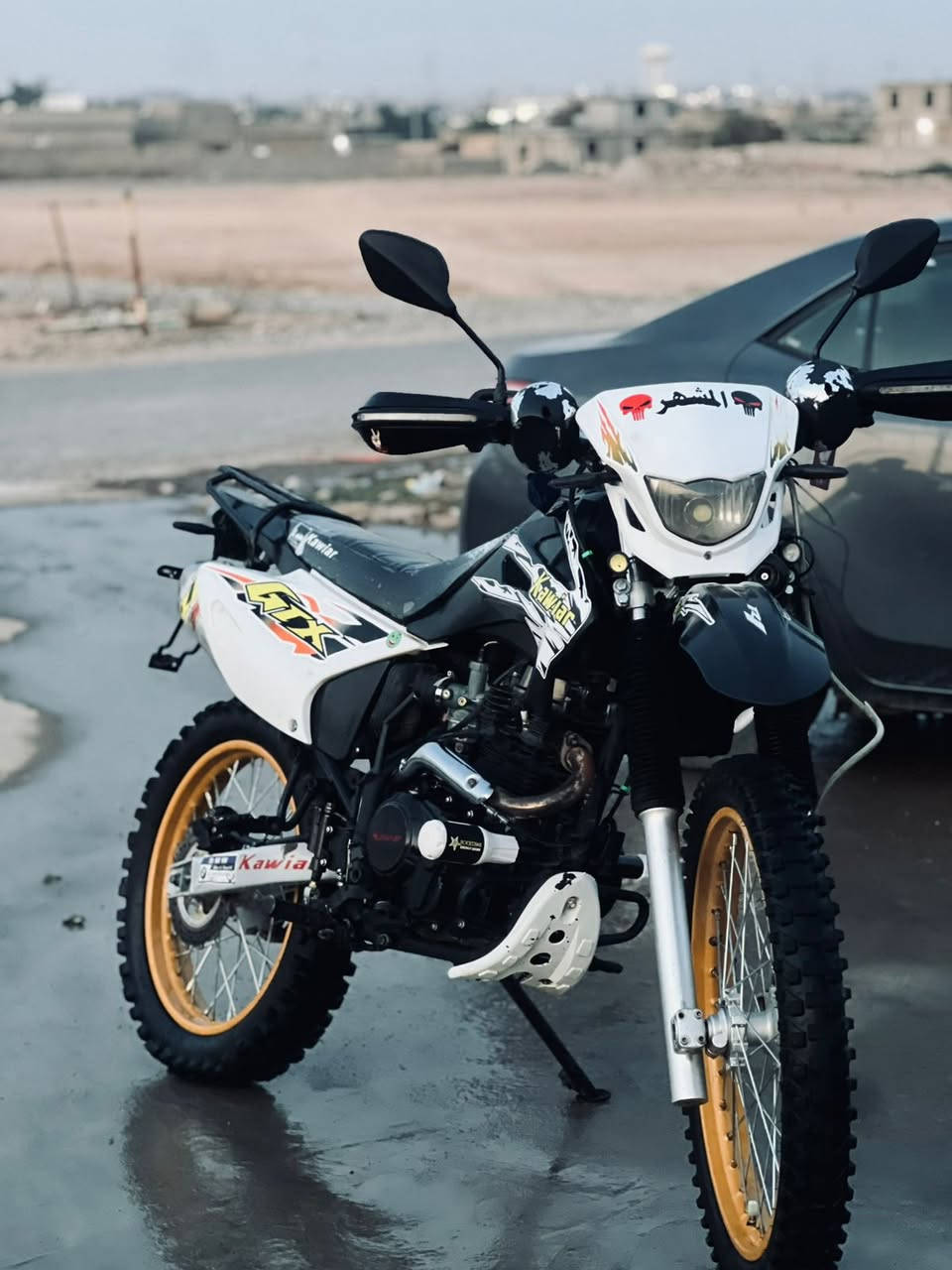 السلام عليكم 
دراجه قفاز. موديل 2025 جديد  نضافه فول حجم المحرك 250 نشاطه نار 🔥 باب اول شرط  ثقيل الماطور كلو شرط. اتصال ***********.  سعر مليون و50وبي مجال موشراي لاتاخبر
