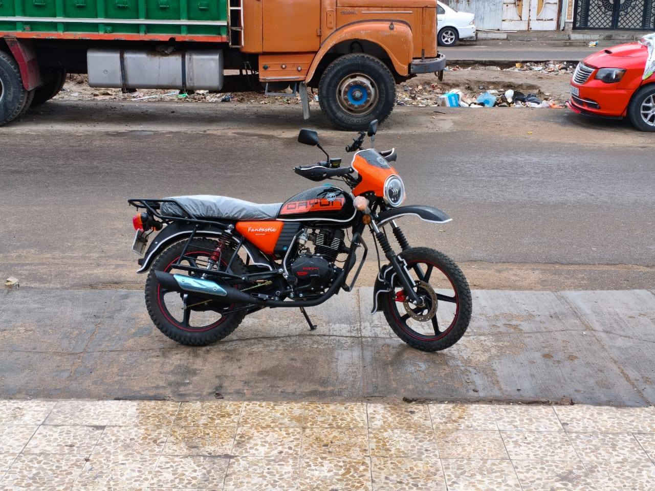 دراجة دايون موديل 25مسجل بل سنويه 23كفاله عامه بعدها جديده صار شهر من نازله رقم بغداد شرط تحويل سعراها، 3250وبيها مجال العنوان بغداد حي اور ***********واتساب
