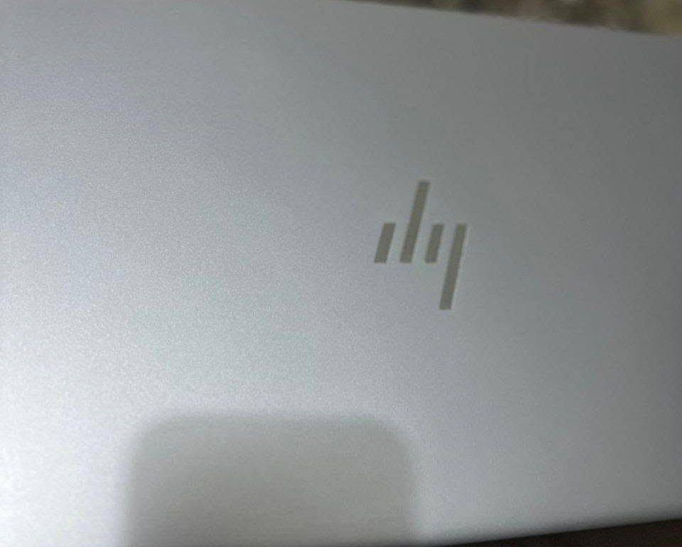 لابتوب HP ZBook Firefly 14 inch G10 Mobile
مستعمل ولكن جدا نظيف وجديد 
 Cori 5 
جيل 13 ويا شاحنه وجنطة 
الي يناسبة يراسل خاص 
العنوان بغداد


**إذا كنت صاحب هذا الإعلان وتريد حذفه لأي سبب، رجاءا أرسل رسالة إلى الدعم الفني**