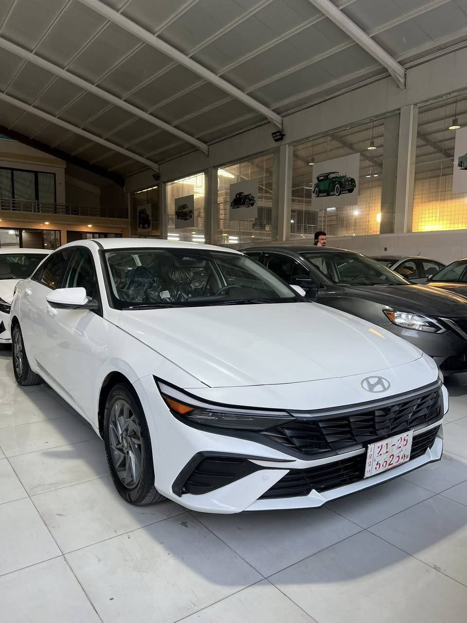 هونداي النترا 2024 امريكي  مرقم اربيل جاهز 
باسمي هزه وفحص كله جديد
مكينه 2000 دوش 
ماشي 23 الف 
بصمه 
رادار امامي 
رادار خلفي 
رادار بلمري 
شاشه جبيره الكترونيه 
كيج الكتروني 
اناره ترحيب 
دشبول 7 الوان متغير / تحكم ستيرن / كامره خلفيه / ويل كب لايتات لد خلفي لد 
حادث سياره جاملغ امامي ايسر وبنيد ارباك ستيرن 
سعر 165  وبي مجال بسيط 

العنوان اربيل شارع 100 معرض بريمي 
***********
