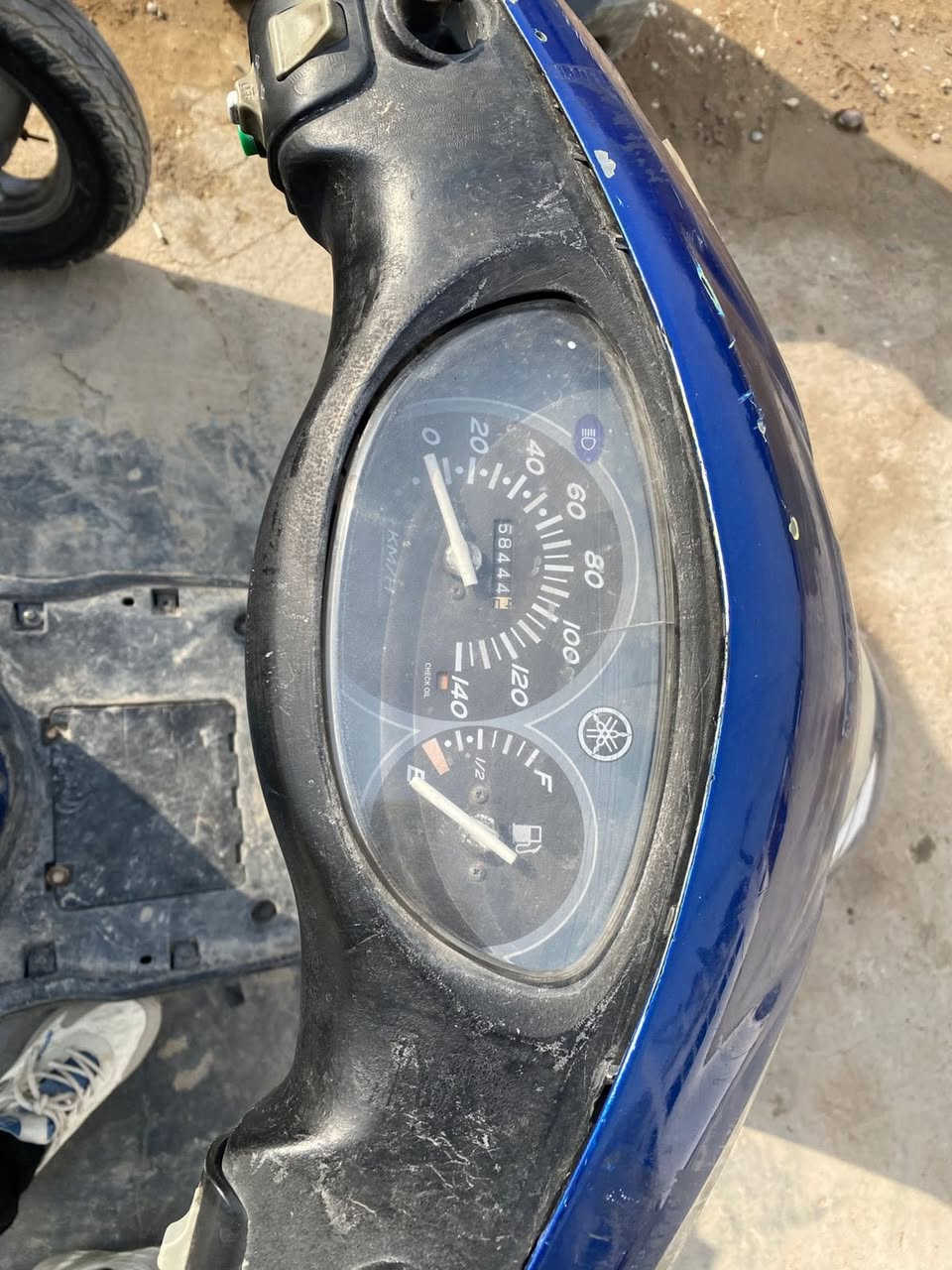 السلام عليكم بريز للبيع تشتغل من اول هندر دراجة بيهة نواقص قليلة تايرات جدد  نقص بريك خلفي يرادلة بنز والفج المامي موجود بس ينشد قيم واخذ


**إذا كنت صاحب هذا الإعلان وتريد حذفه لأي سبب، رجاءا أرسل رسالة إلى الدعم الفني**