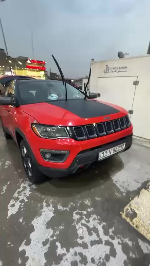 جيب كومبارس 2018 سياره جاهزه  صور حادث موجدات اذا اكو مراوس بلنتره السعر
*********** السعر 130
