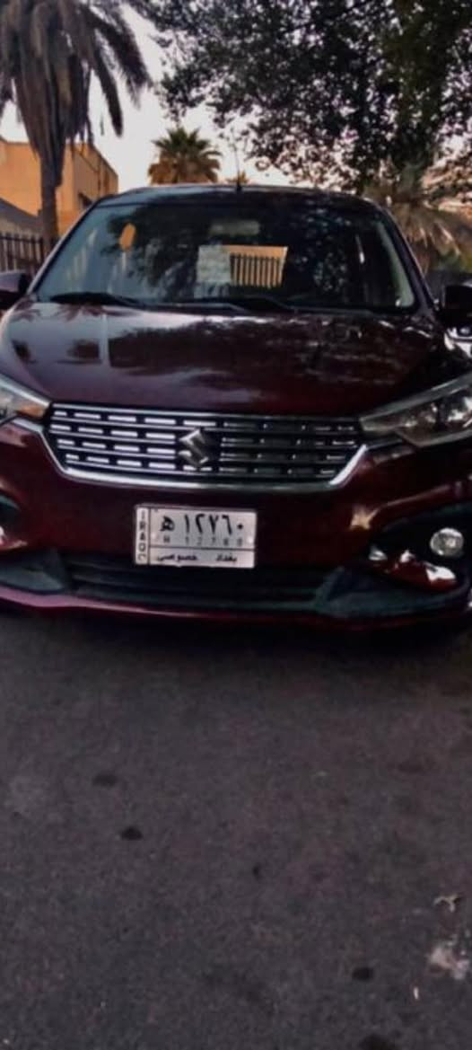 سلام عليكم
سازوكي ارتيكا 2020 
7 راكب 
محرك 1500cc 
4 سلندر 
ماشية 128الف km
كير محرك كهربائيات  مكفوله 
سيارة بيها دوشمة كاملة تفصال وارضية جلد بكل السيارة حتى الصندوق 
سيارة مرتبة ومامتعوبة دهن كلة بالشركة 
موجود دفتر مال تبديل الدهن 
سيارة بيها طخات خفيفة ومصلحه 
مواصفات السيارة 
بصمة 
مري شفط 
بصمه ابواب مال سايق والصدر 
حساسات خلفية 
تبريد قطعتين الخلفي 5 دكتات مسطرة تحكم خلفي بالتبريد  
كل صف بي جداحة 
السيارة عليها مليونين مال شركة 
توكع من سعرها 
غرامات ماعليها تحويل مباشر 
للستفسار الاتصال على 
*********** موجود واتساب وخاص 
العنوان بغداد الاعظمية
