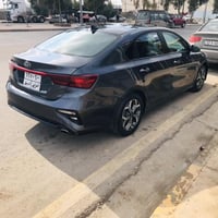 كيا فورتي 2019  وارد امريكي نص فول ويل كروم تحكمات ستيرن بك لايت وعدسه...