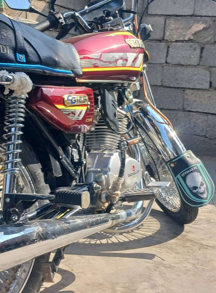 سلام علكم ساونك موديل 2024 مكفولة شلعة تاكل الكاع السعر 650 العنوان بغداد المعامل التواصل رقم +واتساب 
***********
