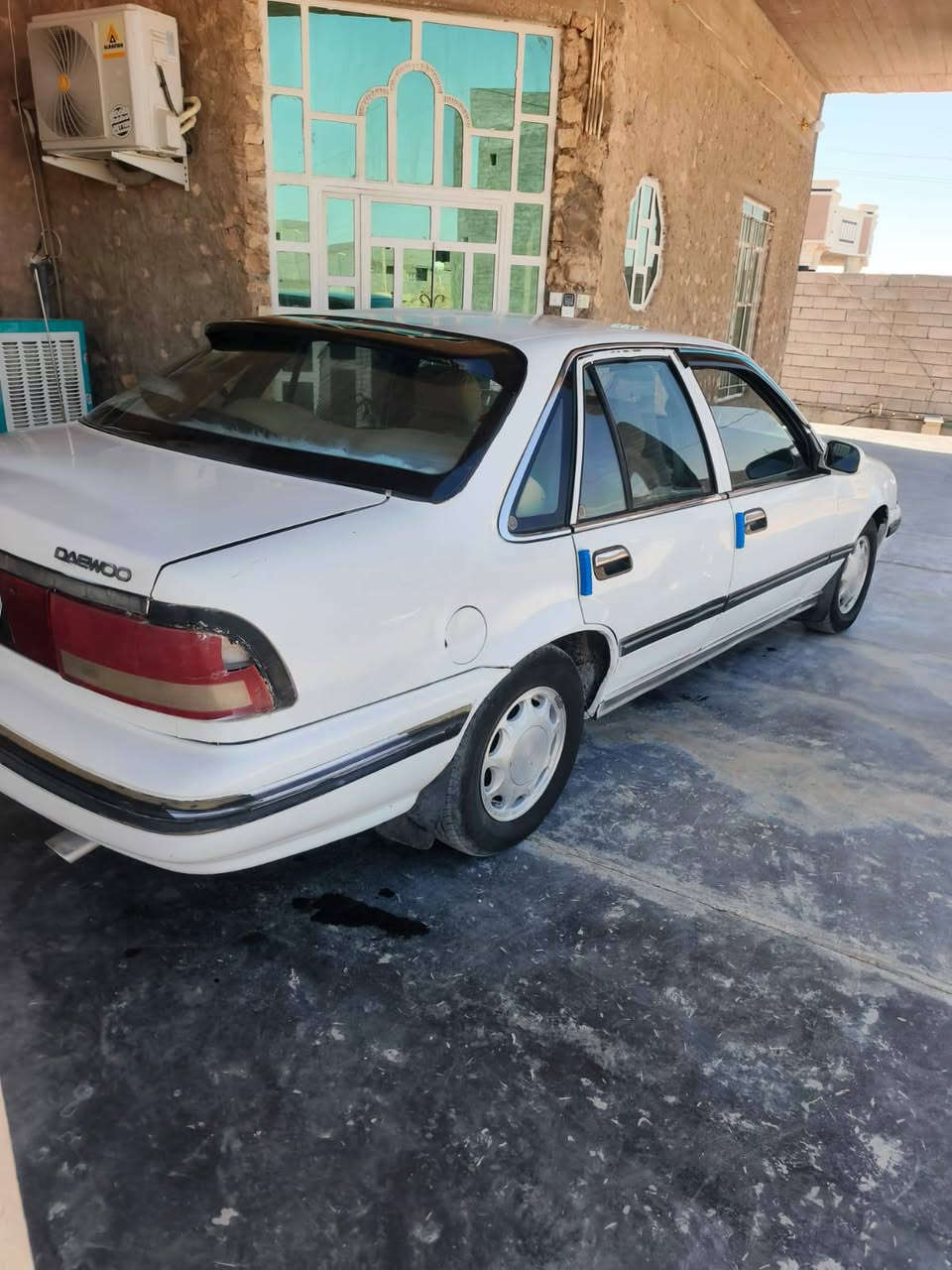 ابرنس رقم بغداد تحويل مباشر موديل 95 سياره جاهزه من كلشي 
مابيها نقص تبريد ثلج كير ومحرك كفاله السعر ٤٠ وبيها مجال 
***********
