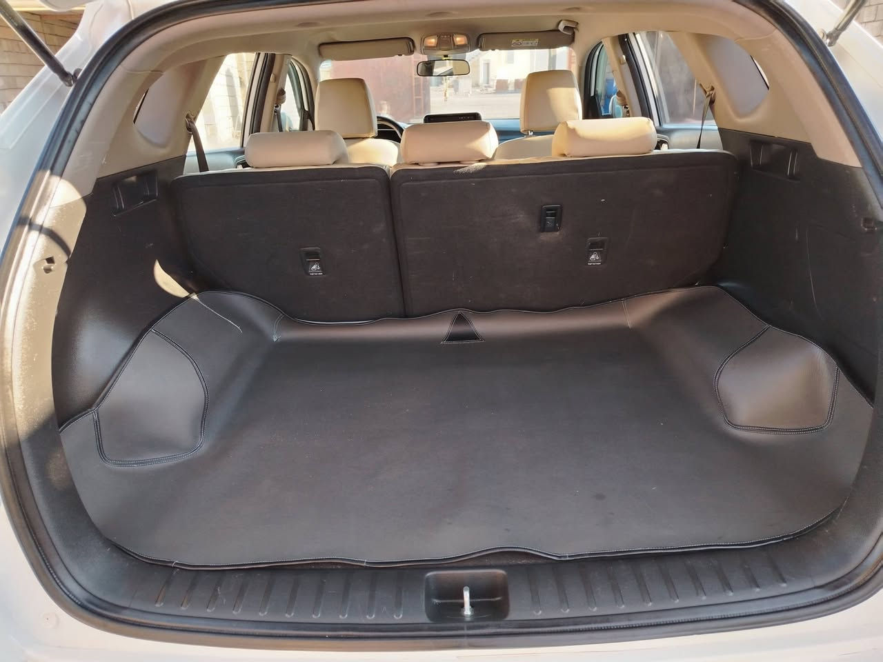 توسان للبيع ٢٠١٩
كوري سايد بريك رجل
كشن كهرباء واحد
مكفول كفاله عامه ماعدا ماشر بالسونار
تخم تاير جديد
كشنات جلد
حساس أمامي خلفي
شاشه كبيره
اشاير بالمري
مغلفه ارضيه
السعر ١٩٥ وبيها مجال قليل كلش
رقم سليمانيه دولي باسمي
العنوان ديالى
رقم هاتف ***********
