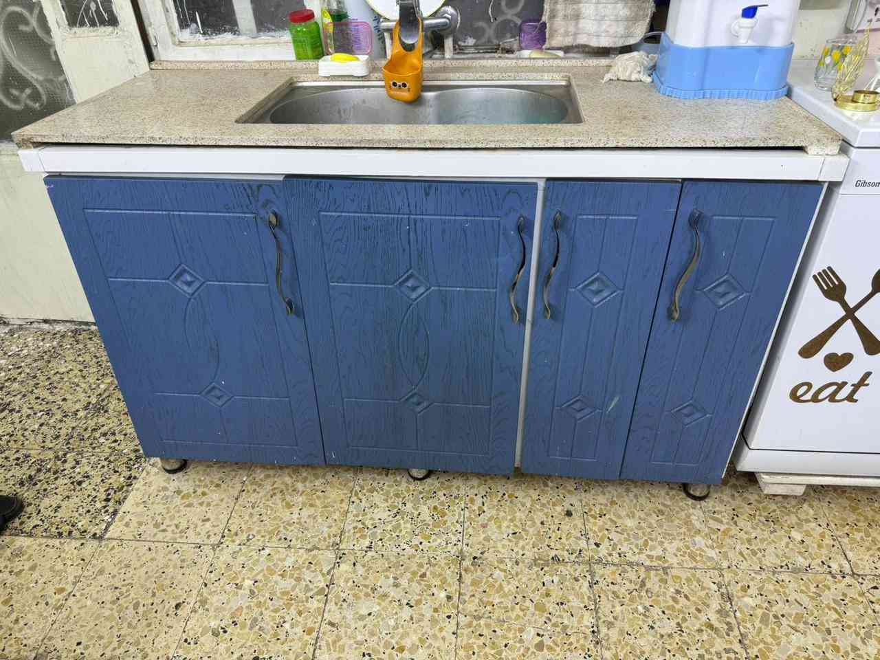 كاونتر بحالة نظيفة ومرتب، سطح مرمر وخشب والداخل ألمنيوم.
استعمال بيت ونظيف، البيع بس بسبب عدم الحاجة.
للمهتم مراسلة خاص


**إذا كنت صاحب هذا الإعلان وتريد حذفه لأي سبب، رجاءا أرسل رسالة إلى الدعم الفني**