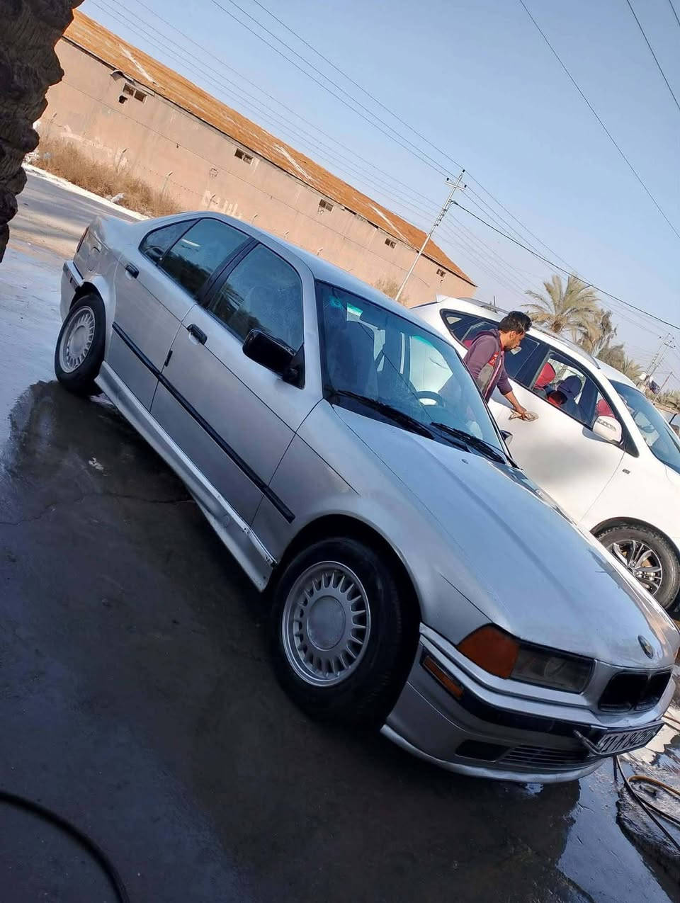 e36    BMW
بيع او مراوس 
موديل 93  
رقم بغداد مشروع وطني لسنة 2030
  محور كير ومكينه بطه كفاله
السياره صبغه جديده وحلوه داخلها نضيف تخم تاير جديد
مكان السياره بابل
السعر ٥٣
***********
