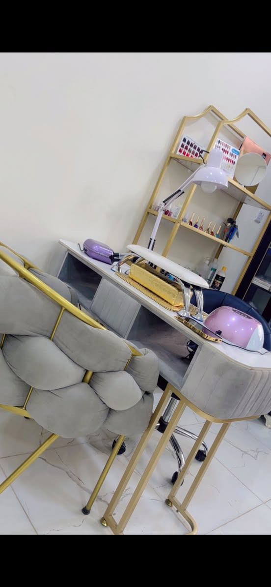 للبيع الي يريد يدخلي خاص


**إذا كنت صاحب هذا الإعلان وتريد حذفه لأي سبب، رجاءا أرسل رسالة إلى الدعم الفني**