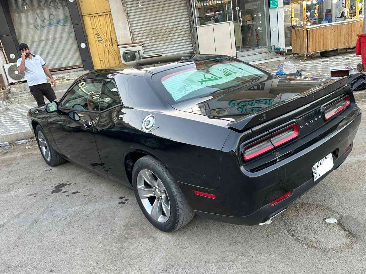 جالنجر 2022 sxt 
ماشية 67الف  mil
اللون اسود صدفي لامع
السياره مواصفات الsxt العاديه  كفاله للمحرك والكير السياره جاهزه حادثها بالدعاميه الاماميه وشرط الراديتر مامفتوحه البلاد ،الدرع بالحادث طاخ راسي الشاصي طخه خفيفه كد الاصبع  من تباوعله ماتعتبره مطخوخ بس بسبب ضغط الدرع ع الشاصي بحيث ما متأذيه الراديتر ،وبيها بارد بالجامل غ الخلفي مامبين خفيف، بالصيف مشغل تبريد و180 ع الدولي وناسي شي اسمه حماوه  
بيها شلعه تخبل 
حدادية جديده 
غرفتها جلد احمر واسود  دواخلها كلش نظيفه 
،السياره ستوك فقط تشغيل عن بعد مسويلها 

بالعافيه عالي ياخذها والله يحرسه من شرها 
وللمعلومه هاي النظافه الي بالصور بلا فلاتر وبلا بوليش  مجرد غسله مال بيت وبالحقيقه احلى من الصور 
———————————

السعر وباقي التفاصيل  ع الواتساب 
***********
