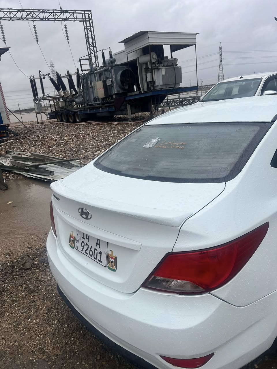 السلام عليكم ورحمة الله للبيع اكسنت موديل 2016خليجي 
السياره كفاله عامه من الضربه مكينه وكير كفاله حداده جديده تايرات انضاف غرفه جديده السياره جاهزه كل نقص مابيهه 
علمن السياره مصبوغه جماليه اثر جراد رقم بصره استوه طلعته سنويه بسمي العنوان البصره حي الحسين السعر 80
للتصال فقط اتصال ***********
