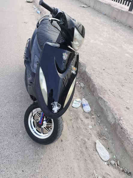 دراجه ماكس عداله 120  نضيفه شلعه ومعدل نكره سلف  ويل رياضي يدات رياضي تخم تاير جديد جواه  السعر 450 وبيه مجال الطيبين بكاني بغداد الغزاليه رقم ‏‪***********
