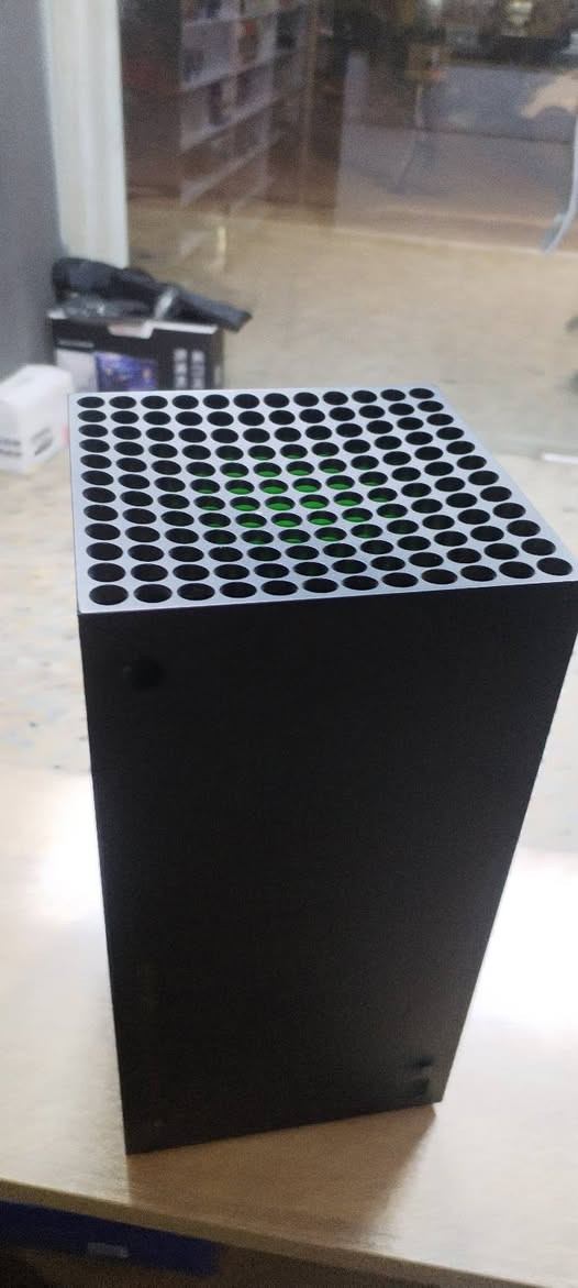 سيريس اكس اصدار 2022
جهاز نضيف ممفتوح موجود توصيل ويا جوستك الاصليه مال جهاز 
نهايته 550
البطاريات ب 15
متوفر توصيل 
للتواصل واتساب ***********
