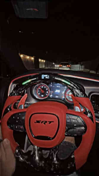 جارجر GT 
الموديل : 2021 . (خليجي) . وكاله هارلم
العداد :(23) الف بي 
لون برتقالي 🍊 مميز  (مكفوله )
رقم بغداد ب اسمي تحويل ثاني يوم  
شادلها ستيرن RPM سعره 900$ 
الاستيرن الاصلي هم موجود ضامه 
وياها بصمتين 
المحرك : V6.  3.6L . 
بيها بعض الملاحضات البسيطه 

السعر 318 ورقه مجال جداً بسيط  
 الاستفسار الإتصال ع رقم
***********
غير متواجد على الفيس
