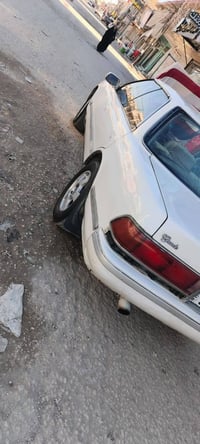 مارك عضم • صالون • ١٩٩٠