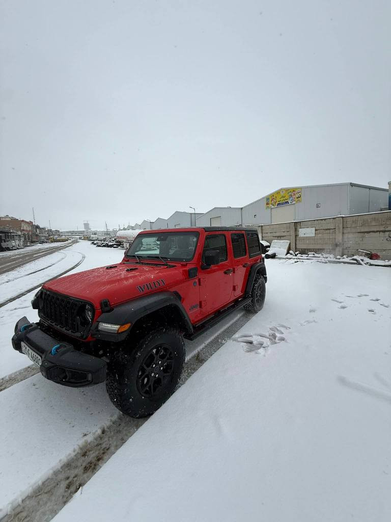 ‎السلام عليكم جيب رانكلر موديل2024 هايبرد ماشيه 16 mil
للبيع 

1.بصمه  
2.شحن خارجي 
3. شاشه 
4.لايتا‎ السليمانية, العراق


**إذا كنت صاحب هذا الإعلان وتريد حذفه لأي سبب، رجاءا أرسل رسالة إلى الدعم الفني**