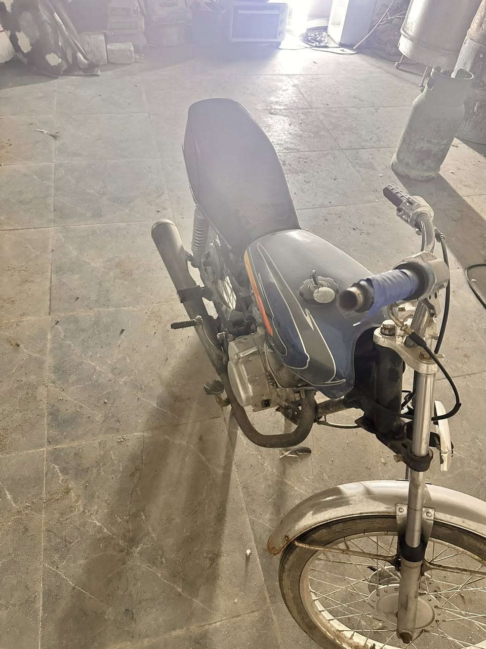 دراجه نامه للبيع السعر200قفل مكاني الزبير ***********
