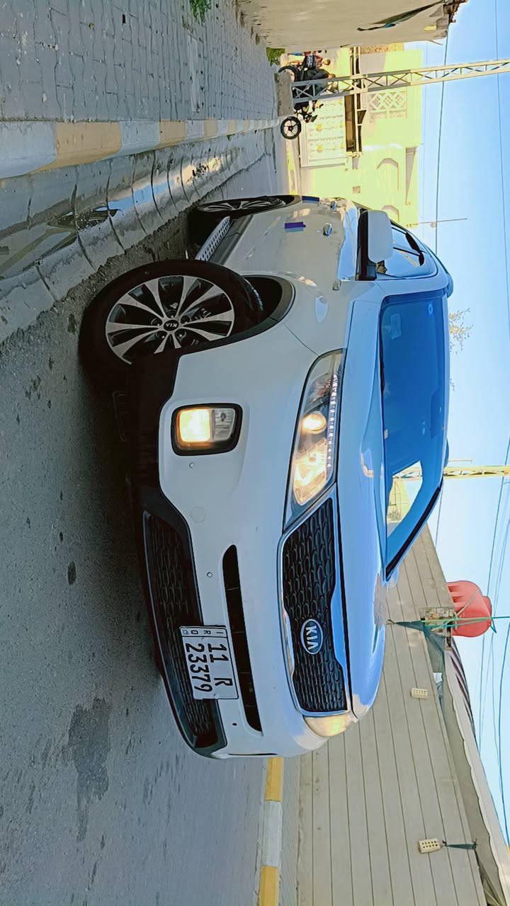 سلام عليكم  سورنتو خليجي موديل 14خليجي مكفوله كفاله عامه 6سلندر رقم بغداد تحويل مباشر السعر 178 بيهه مجال التصال *********** تواجد واسط قضاء الحي
