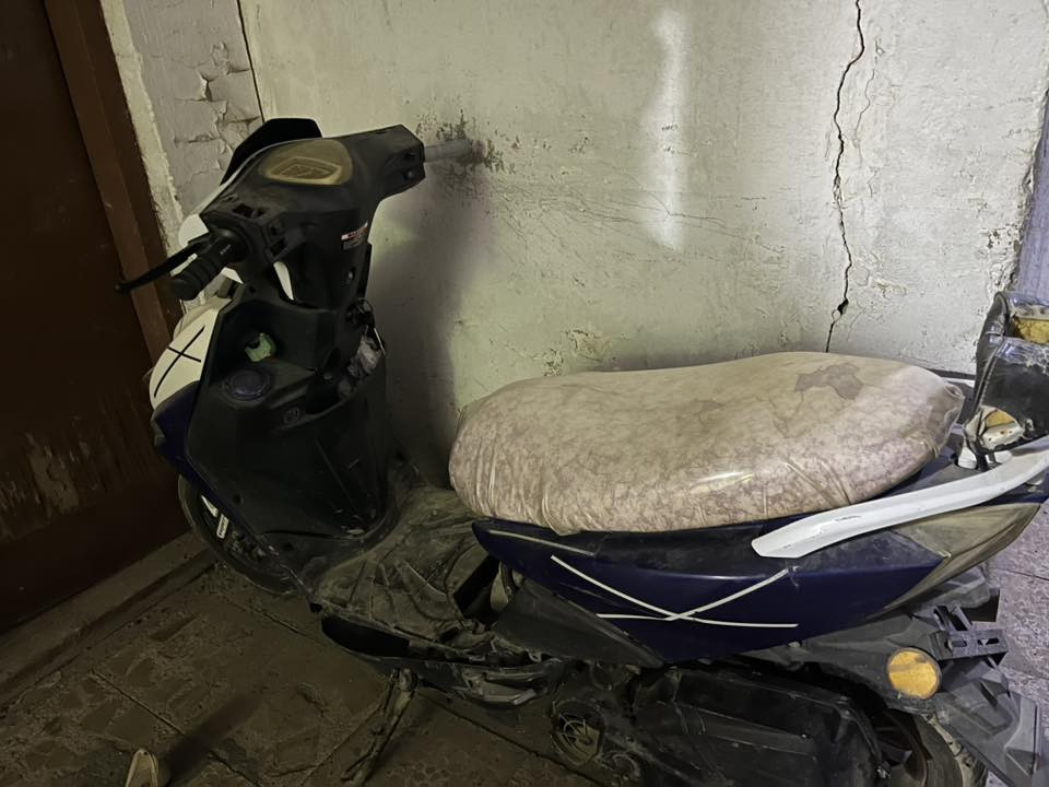 السلام عليكم شباب عندي دراجة صيني وابيع كوم حديد 175 العنوان الديوانيه الحمزة الشرقي للاستفسار ع الواتس ***********
