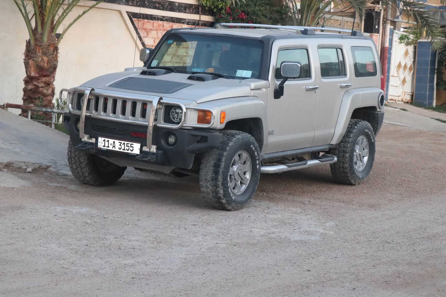 همر H3X
السعر125$. بغداد  باسمي

كفر اسبير خلفي.كشنات جلد كهرباء تدفئه

شاشات خلفية  

ويل كروم تايرات جبلي 

كهربائيات واحد عل واحد كلهة بلادي 

مكينه 3700 ابيض .دبل حساس فور ويل.

.تبريد تدفئة بلادي .اناره فوق القماره للسفرات  بس حاليا شايلهن بس موجودات 

بالاضافة الى كامرات dvr تسجيل 360 درجة

مع شاشة تاب اطار بلادي 

دمام ابلادي 

لايت لد  لانكلر اطار بلادي همر

———-

السيارة صارلهة 10 سنوات عندي الحمد لله

ما شكيت من عدهة ابد 

بس حاليا عندي خربطة بالمحرك

يطلعلي كود p0300

خلل بمنظومة الاحتراق بس تمشي اروح بيهة وين ما جان 

ما وديتهة عل اي فيتر اني اشتغل بيدي

والله سيارة منصوبة بالعافية اللي ياخذهة

مكان السيارة الفلوجة

***********

***********

***********
