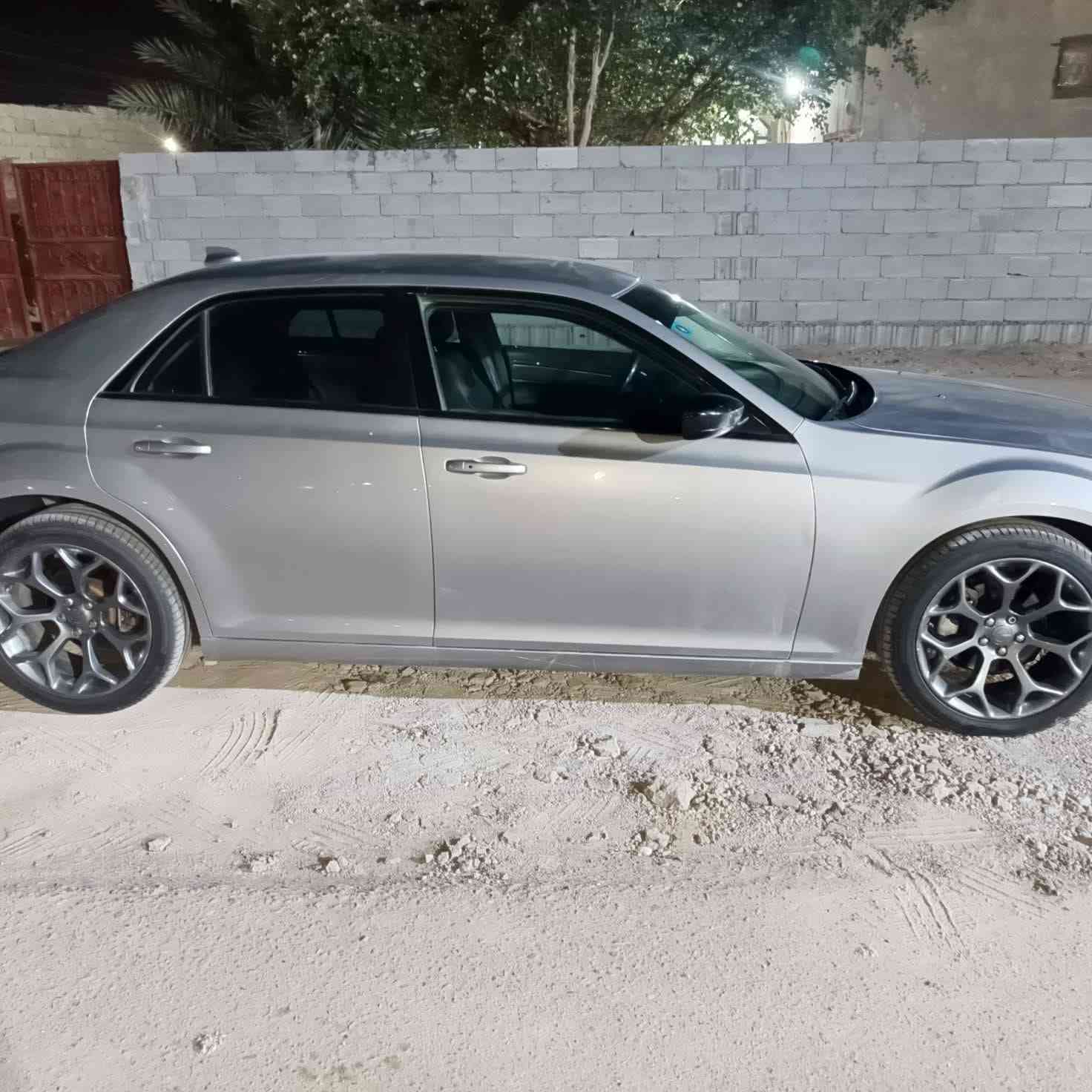 سلام عليكم مكلف بالنشر اوباما الون سلفري 2018اصل رقم انكليزي محرك 3600سياره جاهره رقم بصره حداده تبريد تدفئه السياره استخدام شخصي سياره جاهزه مال جناي تحيول مباشر بيه بعض الملاحضات الاستفسار يم حصاب السباره مع السعر تليفون صاحبها ***********
