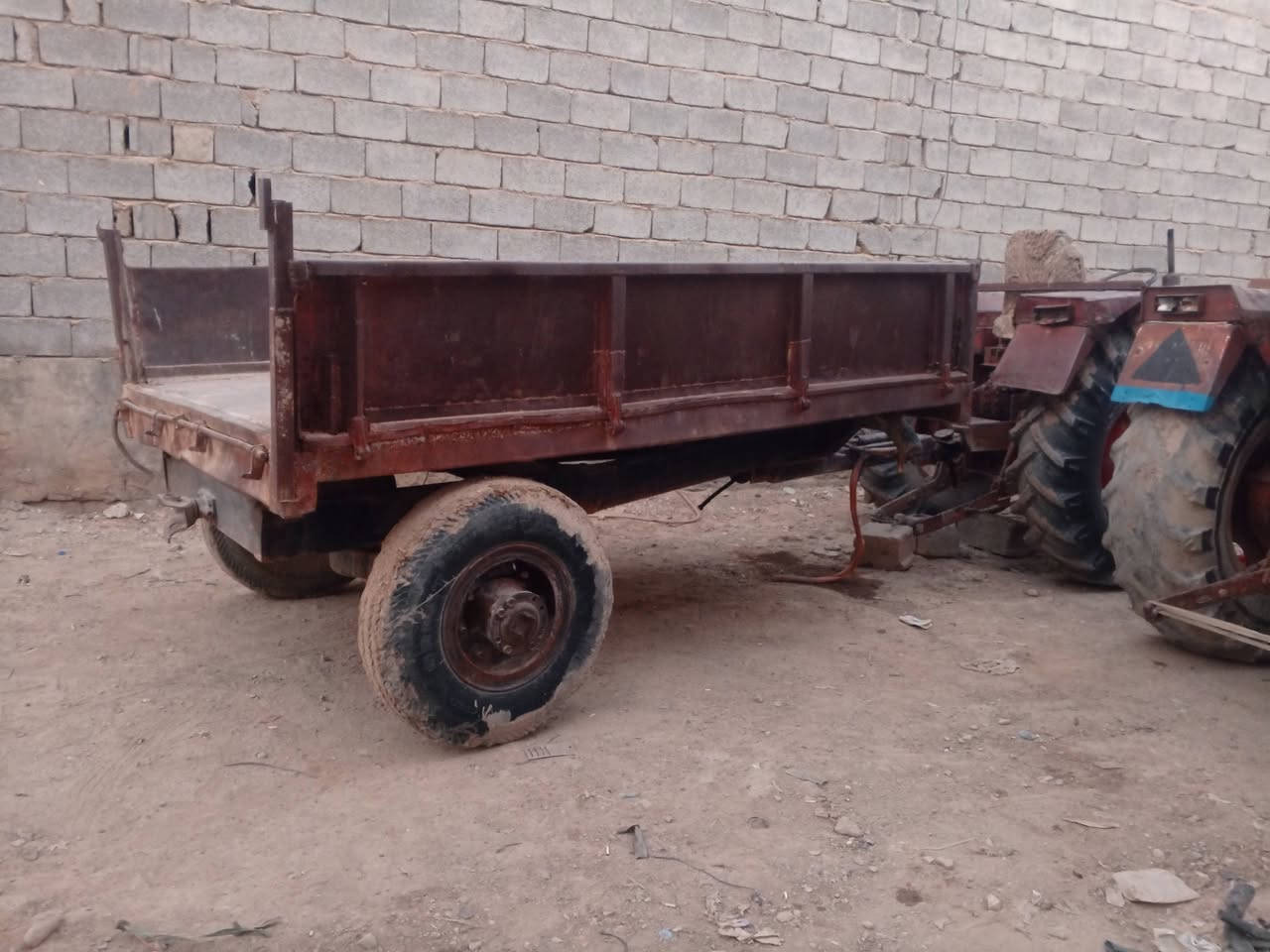 ماكينه جاهزه موديل 88 للبيع ديالى: ***********
