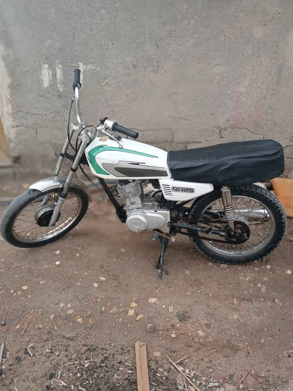 دراجه. نامه للبيع كلك بدون اوراق مكفوله من السرقه السعر 450 دراجه حلوه ونضيفه مكاني  ناصريه حي صناعي قرب معمل الغاز


**إذا كنت صاحب هذا الإعلان وتريد حذفه لأي سبب، رجاءا أرسل رسالة إلى الدعم الفني**