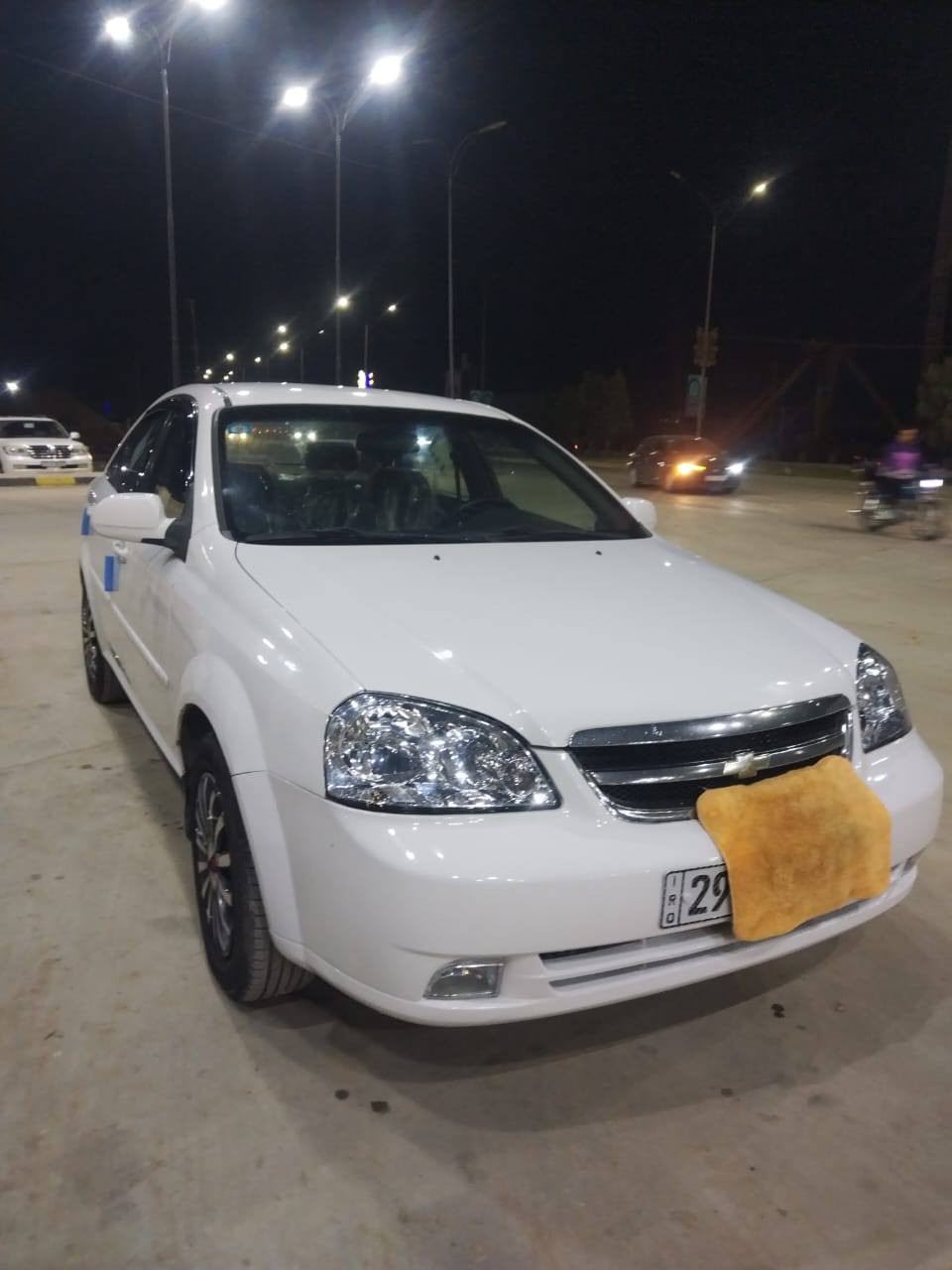 السلام عليكم اوبترا للبيع مديل 2011  ما عده ذني طخات الماشر عليهن سعر 83 وبيها مجال رقم هاتف ***********
