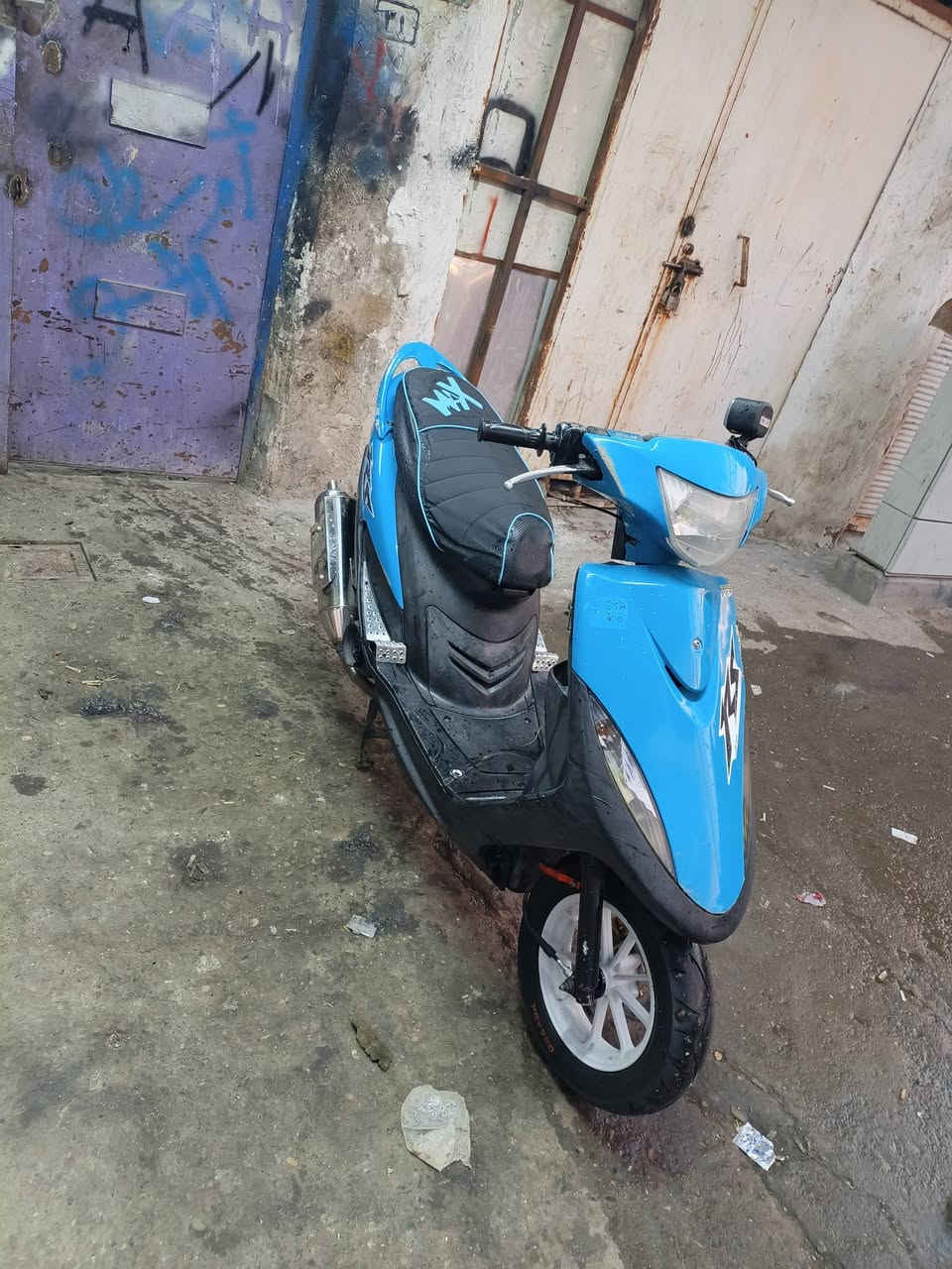 ماكس عدله بلاديه كلها كفر كابريتر محرك49 ختم واحد سكنات كلها بلاديه بيها تزويدات وياله وصالصنه دراجه محرك ناعم فوول شغل واطلع معروضه بالمحل750بيها مجال ***********
