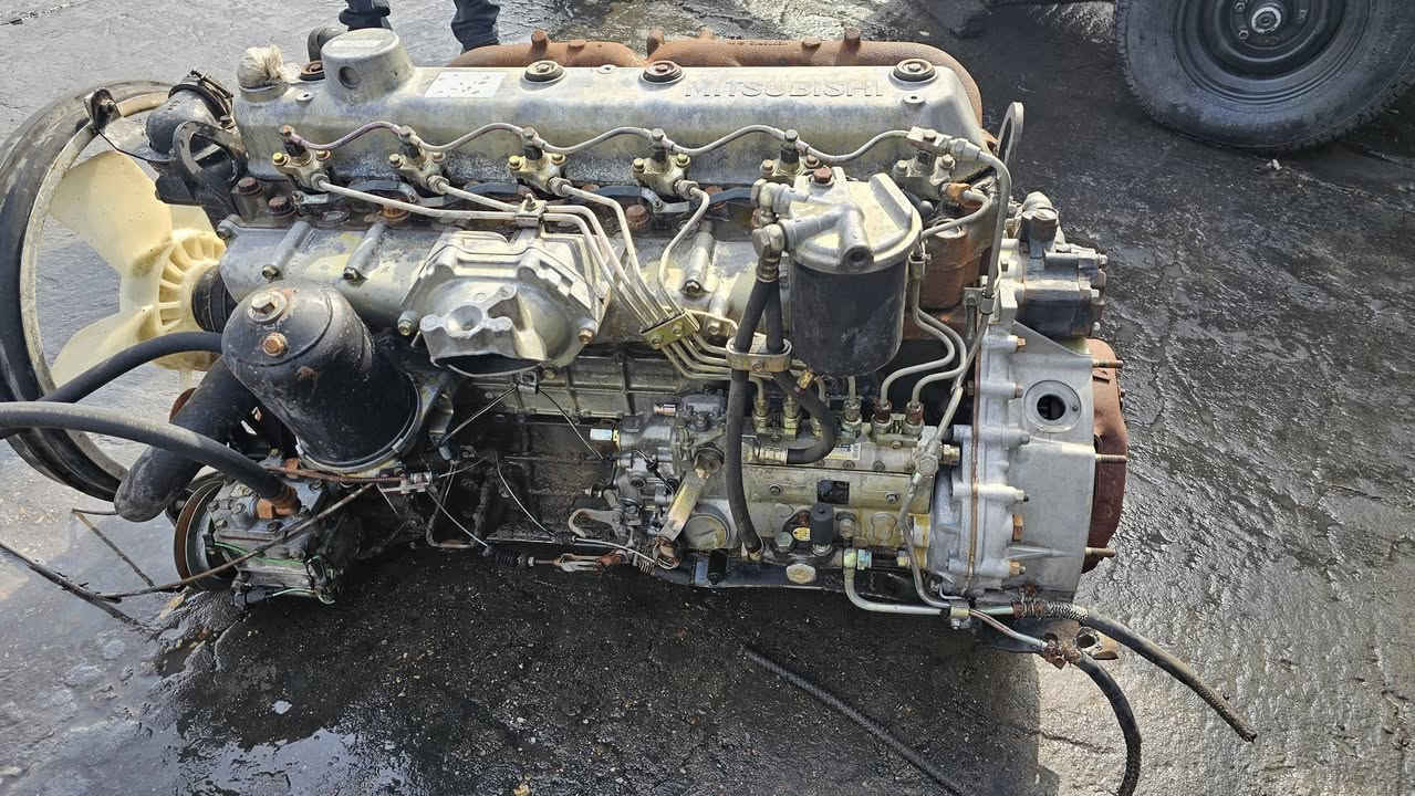 بيع محرك مستبيشي ٦ سلندر العنوان بصره *********** عدنان ***********عدنان
