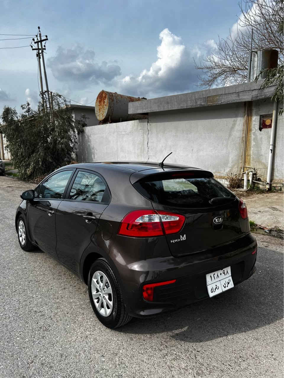 Kia Rio 2015 
هيج هيجي نية 
***********
0750 490 11 38 أربيل, العراق
