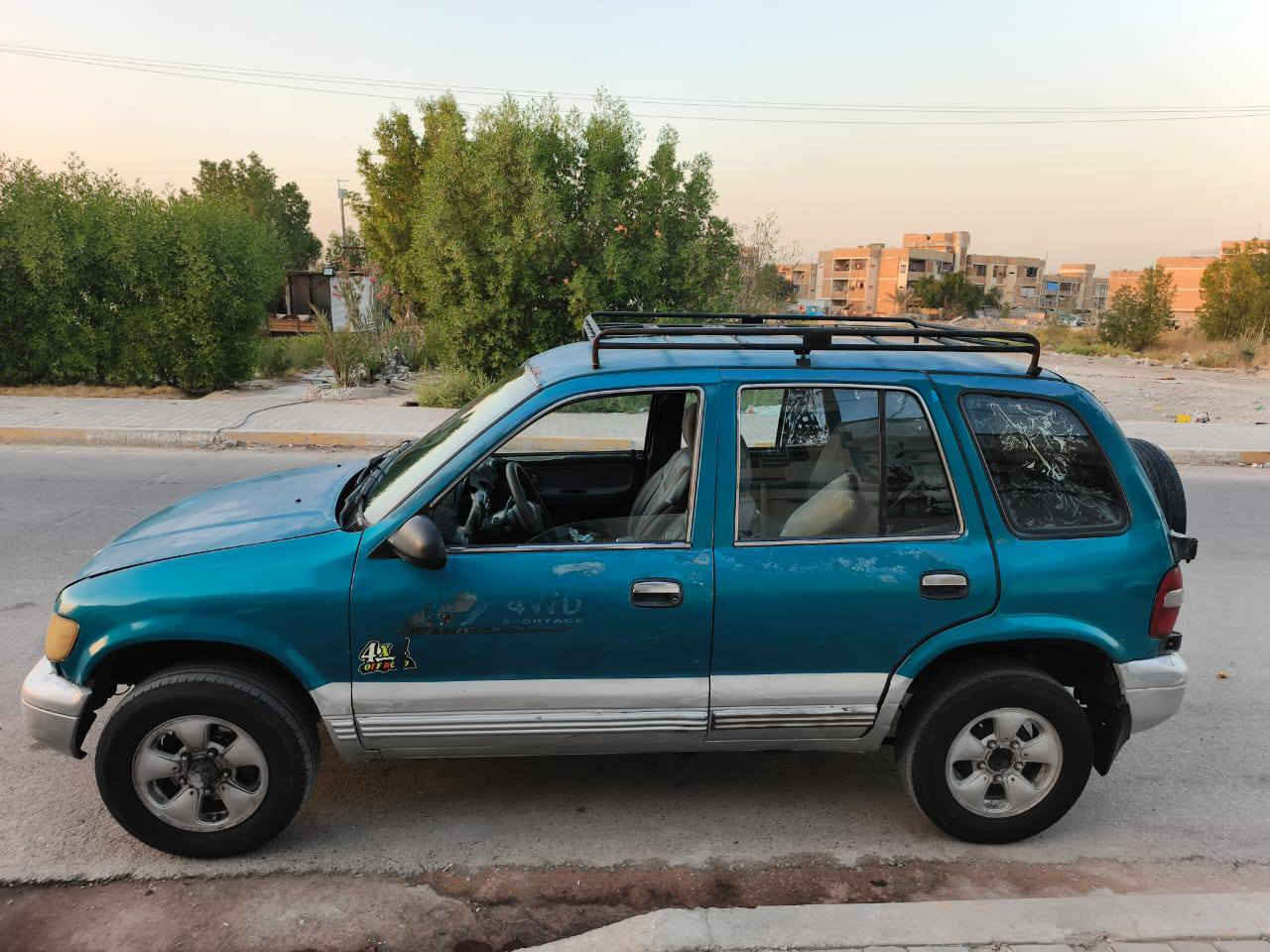 للبيع كيه سبورتج موديل 94 محور مكينه وكير ياباني لا تبخير ولا تنقيص رقم بغداد نكليزي  سنويه 30 بسمي تحويل ثانيوم شلعه ومعدل خير من الله برغي مانقصه سيارة لا ظربه ولا خياس بلاديه سيارة سعر 38 وبيه مجال مكان بغداد المحموديه رقم *********** بغداد, العراق
