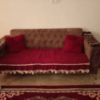 نص تخم • كنب • غزالية