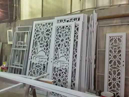 حدادة البركة
كافة اعمال الحدادة
ابواب شبابيك محجرات
اصلاحات موقعية
وباسعار تنافسية
للاستفسار ‏‪0775 991 4694‬‏
