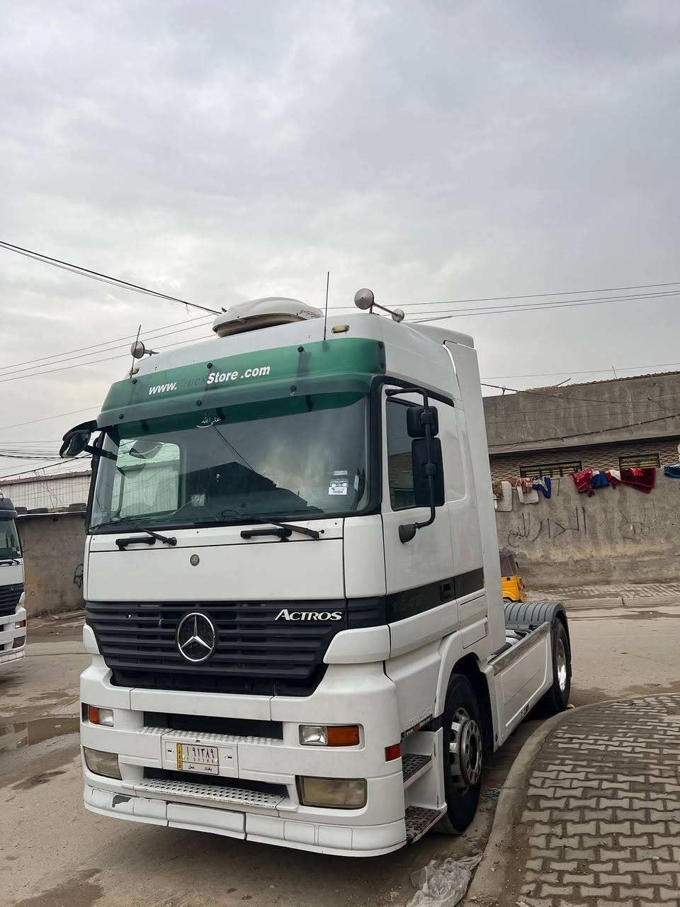 سلام عليكم أكتروز للبيع 2003 كفاله اتصال ***********
