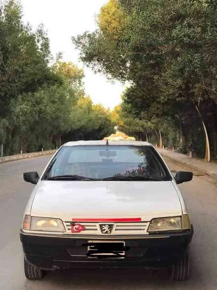 سلام عليكم 
بجيو روى للبيع

مديل ٢٠٠٩ رقم كربلاء 

مكينه كير اكسل شرط 

سعرها 23 وبيها مجال
